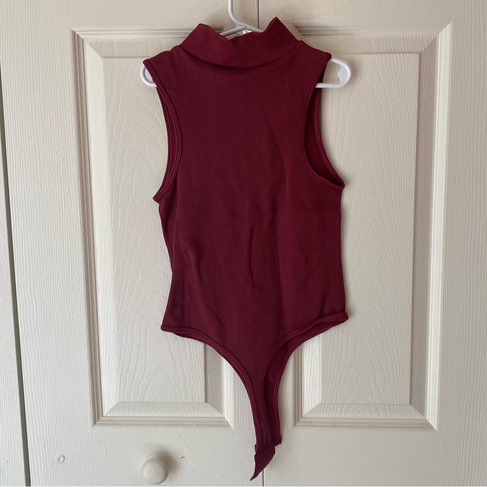 BURGUNDY BOUTIQUE BODY SUIT